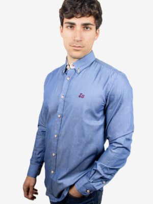 Camisa color denim índigo