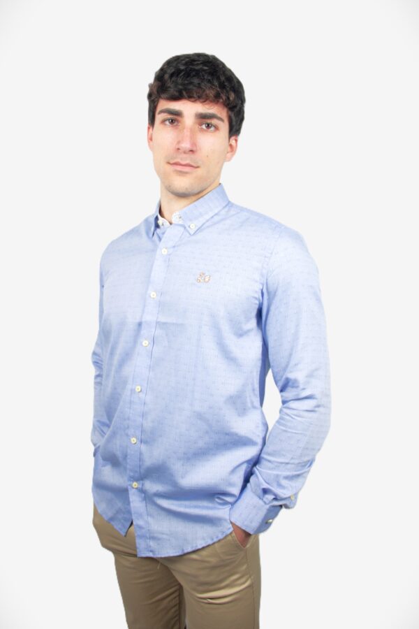 Camisa estampada celeste