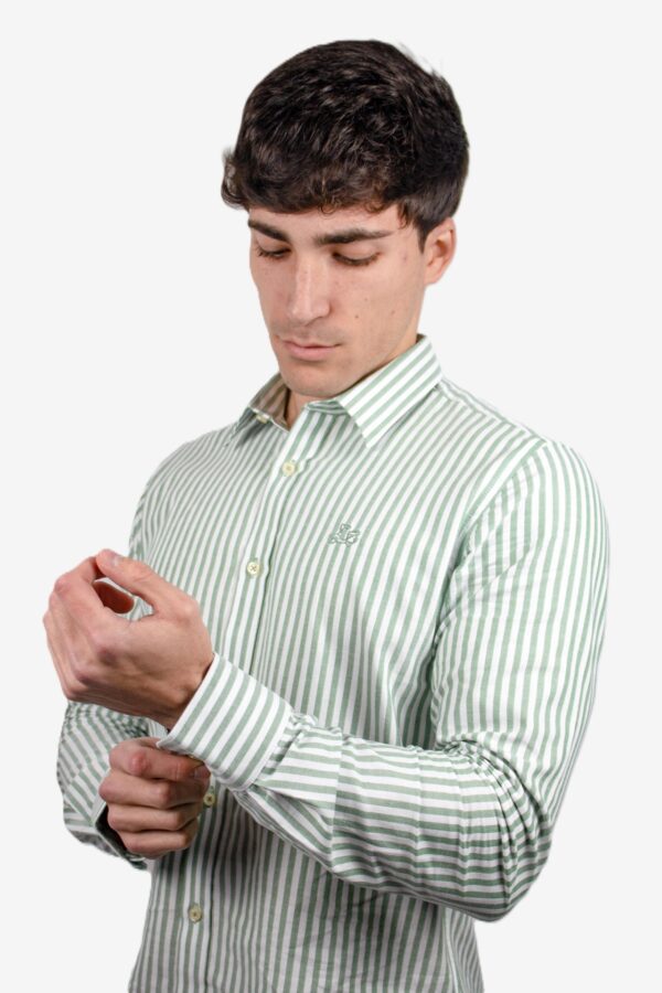 Camisa rayas popelín verde cuello italiano