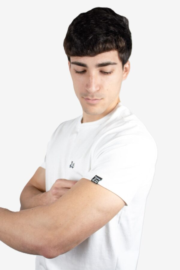 Camiseta básica [+16 colores] - Imagen 3
